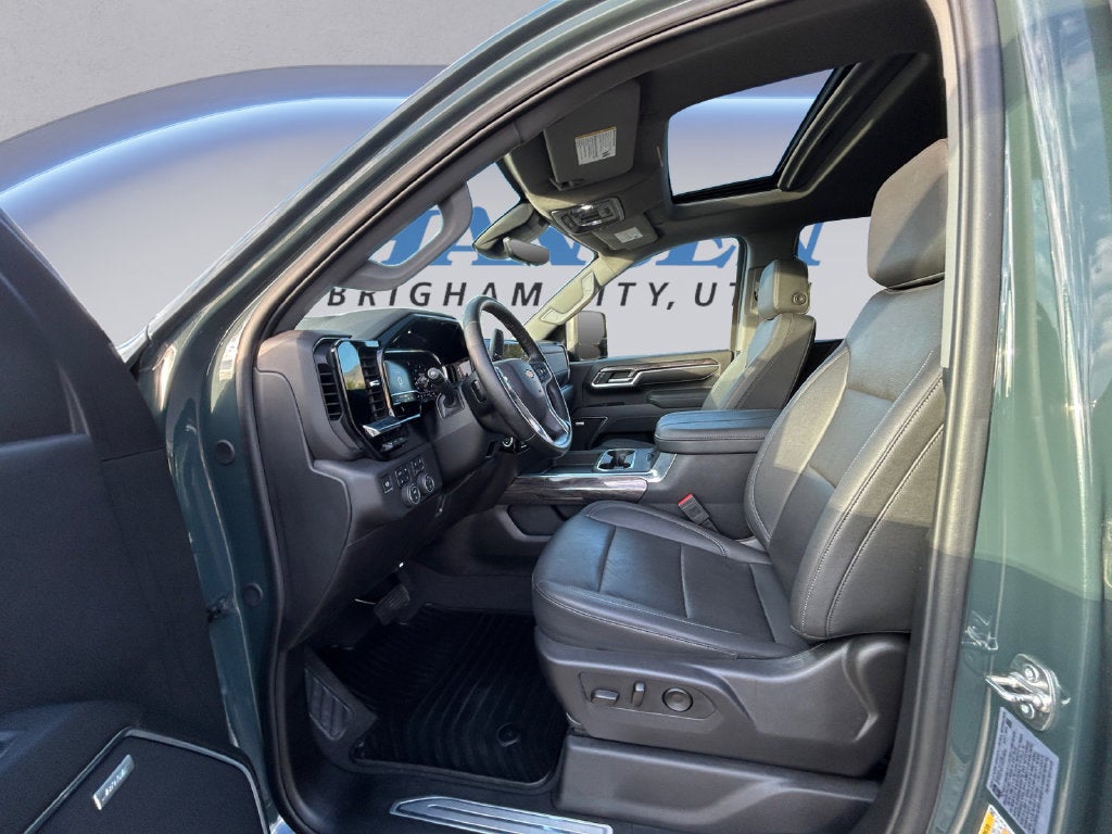 2025 Chevrolet Silverado 3500 HD LTZ