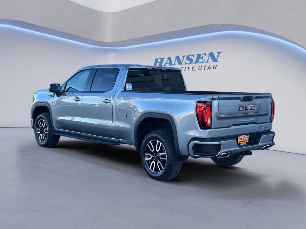 2025 GMC Sierra 1500 AT4