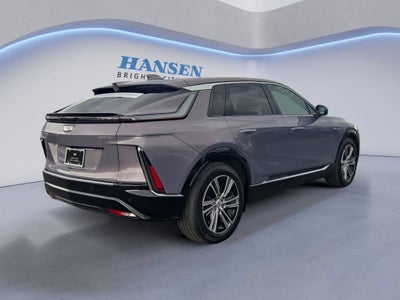 2024 Cadillac LYRIQ Luxury 1