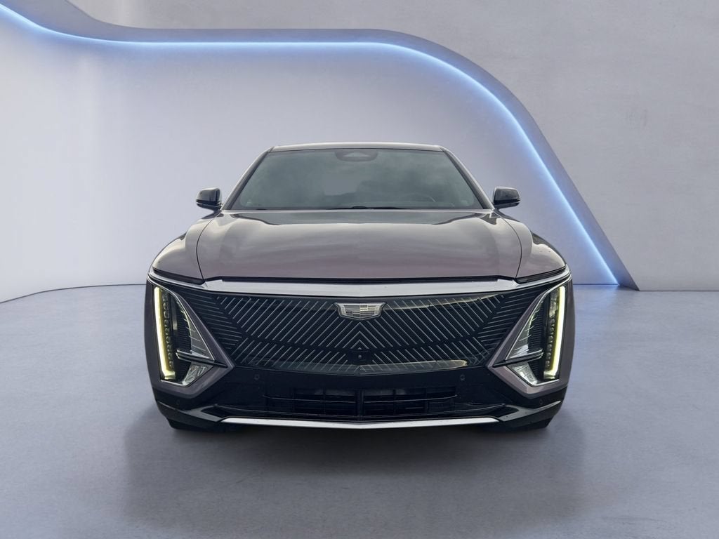2024 Cadillac LYRIQ Luxury 1