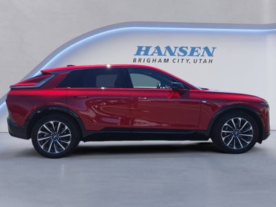 2024 Cadillac LYRIQ Sport 2