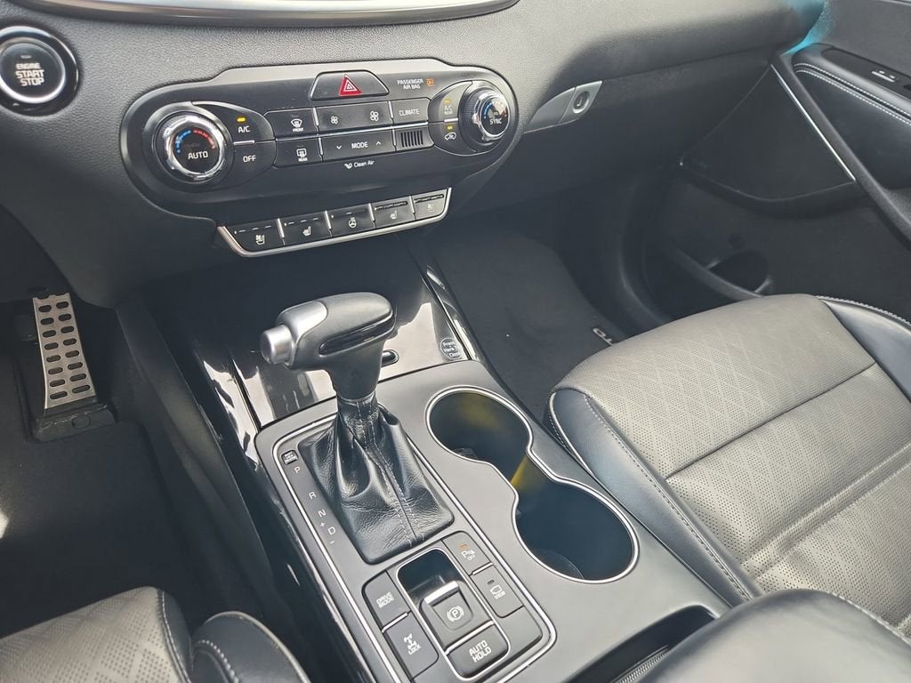 2017 Kia Sorento SXL V6