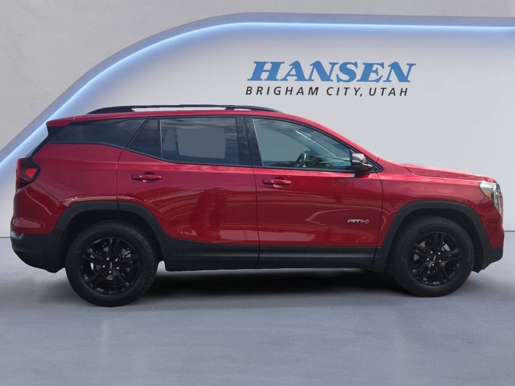 2024 GMC Terrain AT4