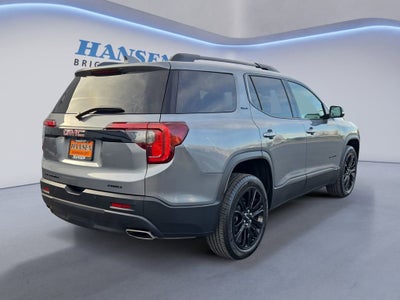 2022 GMC Acadia SLT