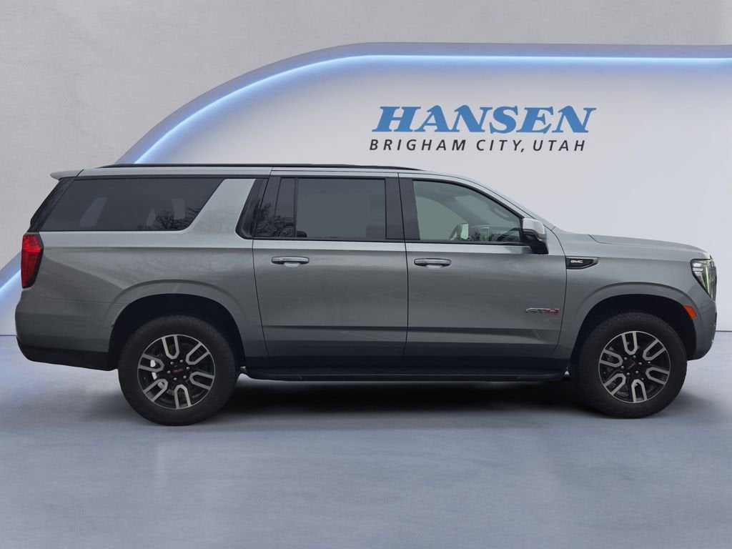 2024 GMC Yukon XL AT4