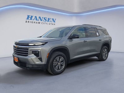 2025 Chevrolet Traverse LT