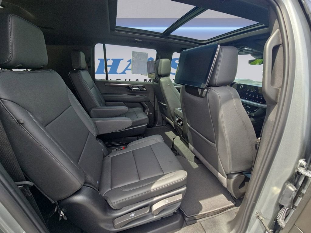 2025 Chevrolet Suburban Z71