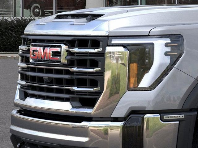 2026 GMC Sierra 3500 HD SLT