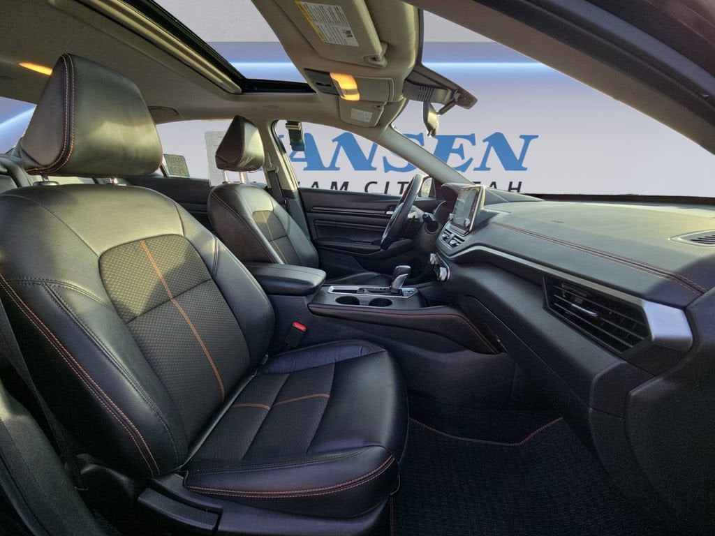 2021 Nissan Altima 2.0 SR