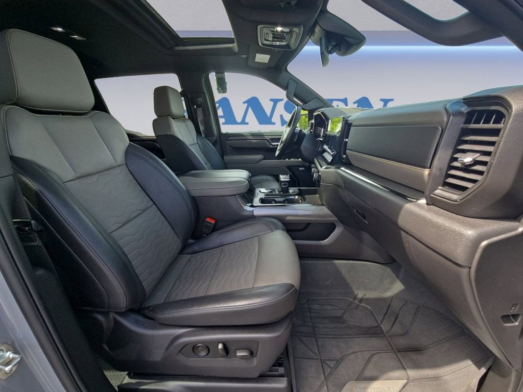 2025 Chevrolet Silverado 1500 ZR2