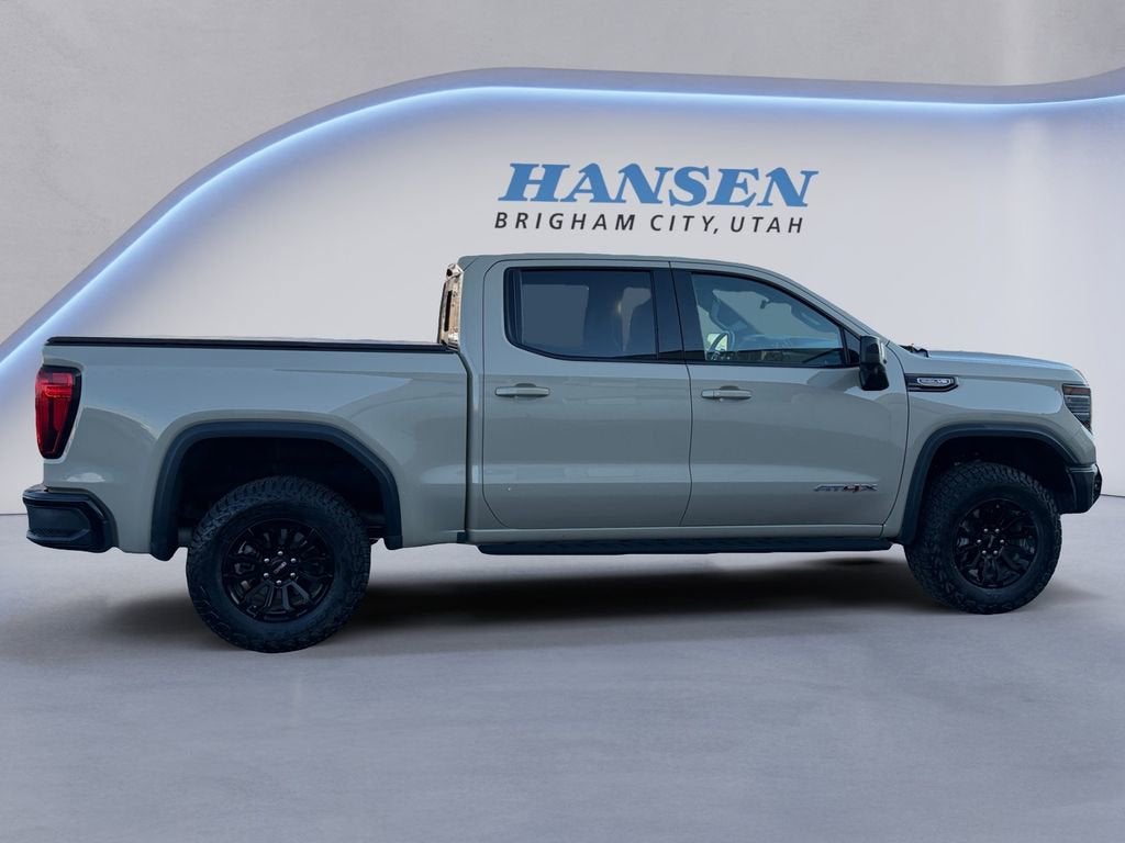 2023 GMC Sierra 1500 AT4X