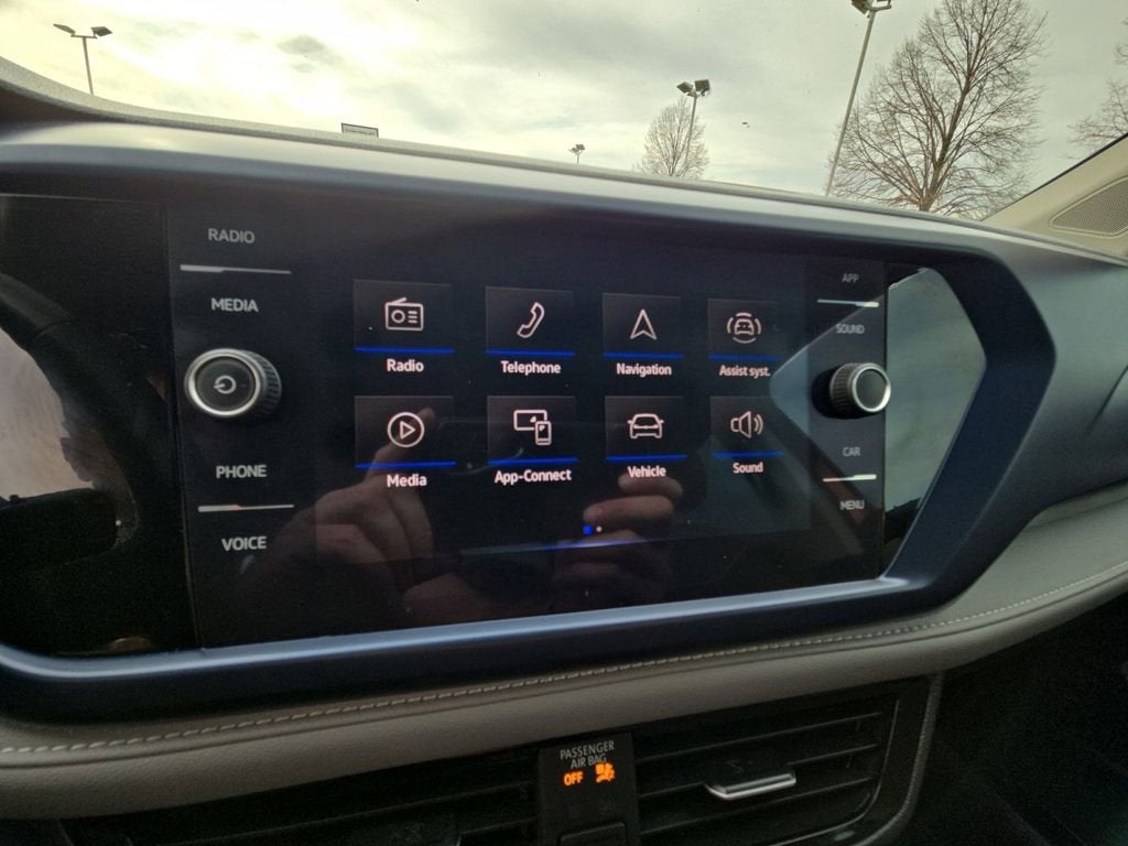 2024 Volkswagen Taos SE