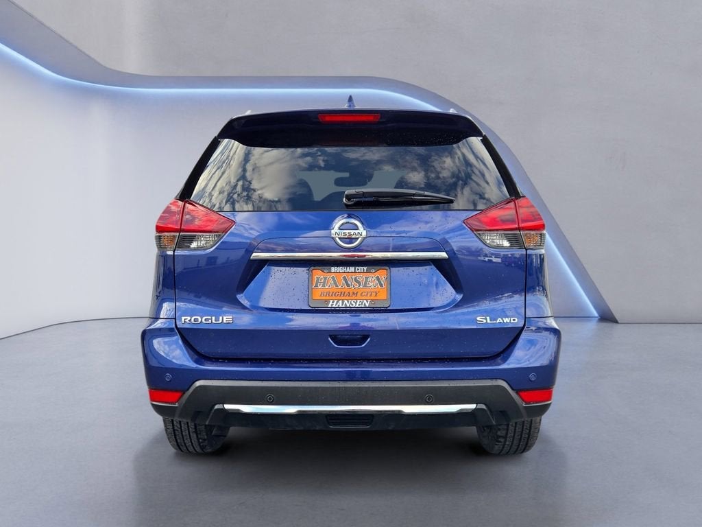 2020 Nissan Rogue SL