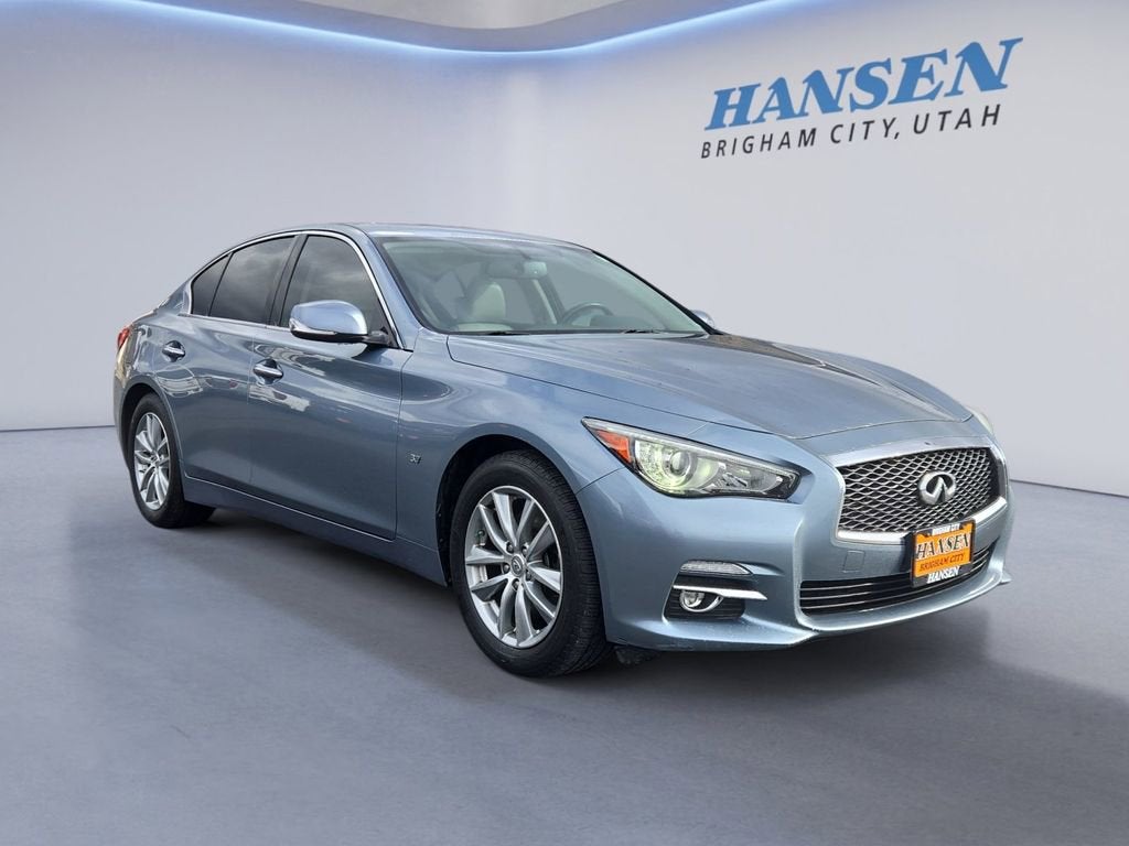 2015 INFINITI Q50 Premium
